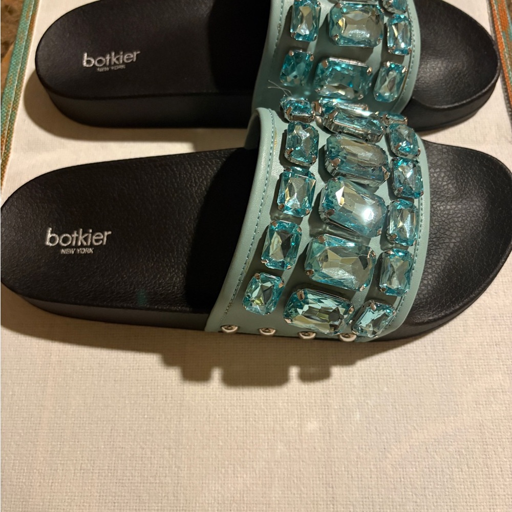 Botkier Aqua Jeweled Slide Sandals - Women's size 8 - Picture 2 of 12